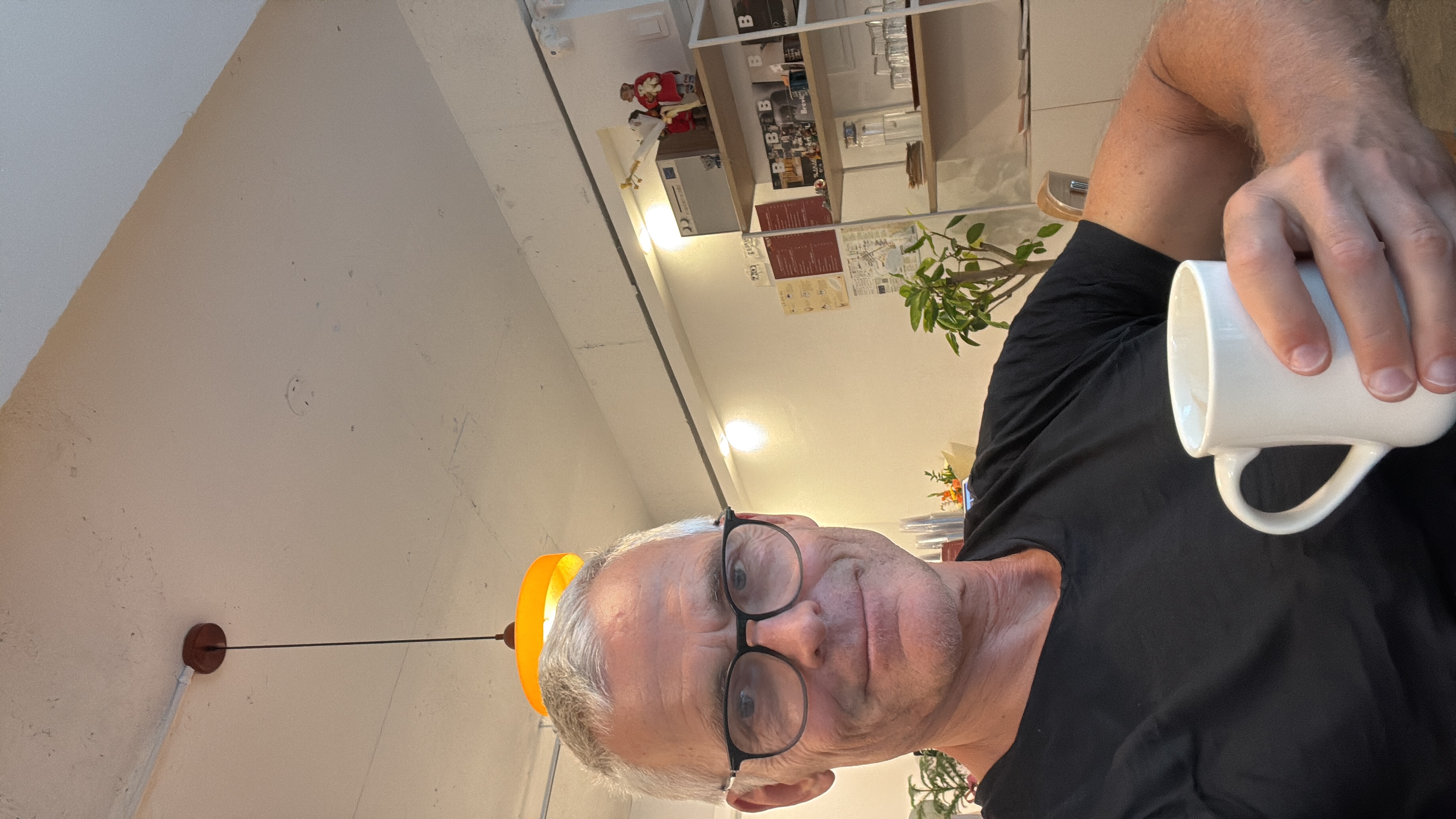 Dr. Frank Goebels